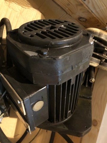 1016330-15 Puominosturi x 2 (250kg ja 125kg, myydään osiksi)