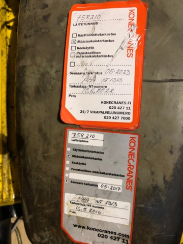 1016330-17 Puominosturi x 2 (250kg ja 125kg, myydään osiksi)