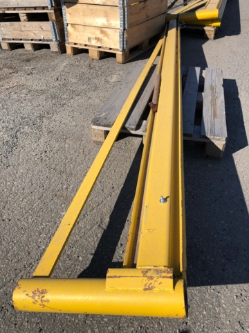 1016330-19 Puominosturi x 2 (250kg ja 125kg, myydään osiksi)