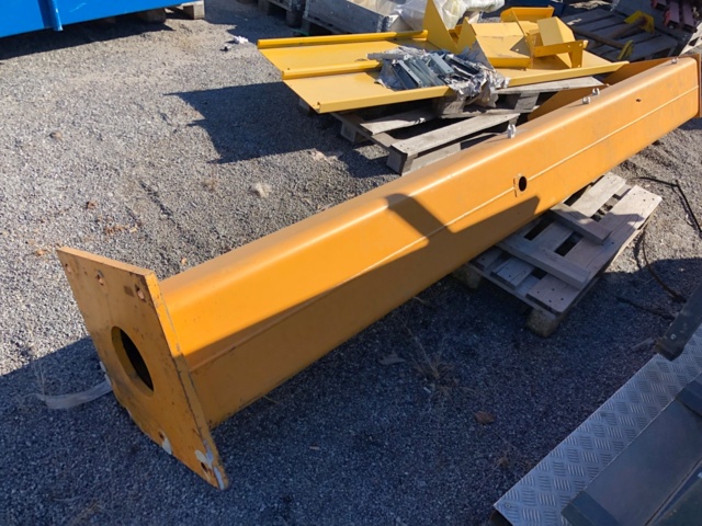 1016330-22 Puominosturi x 2 (250kg ja 125kg, myydään osiksi)