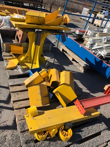 1016330-24 Puominosturi x 2 (250kg ja 125kg, myydään osiksi)