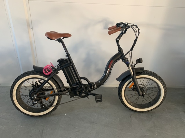 882170-1 GoCamp folding electric bike