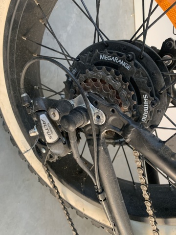 882170-15 GoCamp folding electric bike