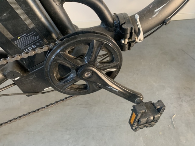 882170-16 GoCamp folding electric bike