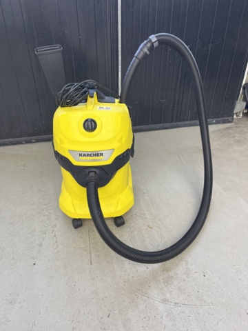 990167-2 Kärscher WD4 Vacuum cleaner
