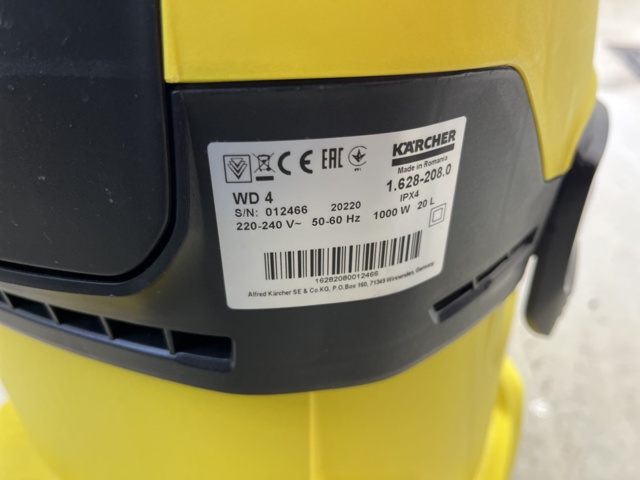 990167-4 Kärscher WD4 Vacuum cleaner