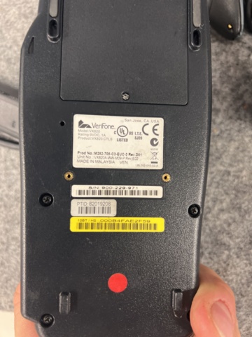 981002-6 Computer, iPad, card reader