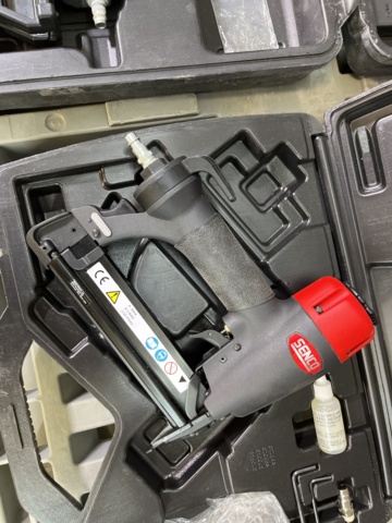 962840-9 Nail gun & staple gun, Senco FramePro 601 & S150LS
