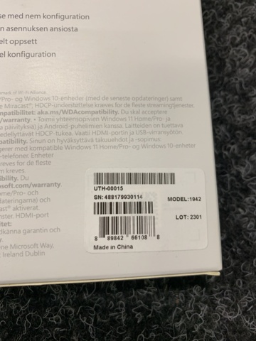 1016173-3 Microsoft 4K Wireless Display Adapter Black Nordic