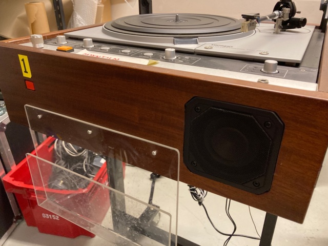 1016839-10 Thorens TD524 levysoitin