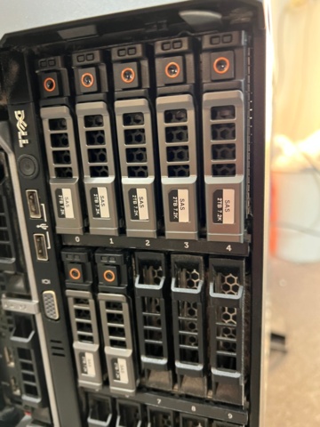 704121-3 Dell PowerEdge VRTX server M630 7x2.0TB 7x1.2TB