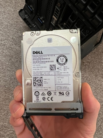 704121-6 Dell PowerEdge VRTX server M630 7x2.0TB 7x1.2TB