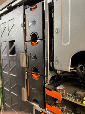 704121-10 Dell PowerEdge VRTX server M630 7x2.0TB 7x1.2TB