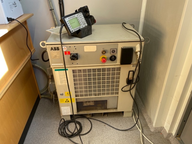 1017740-11 ABB Robot IRB6400 M98