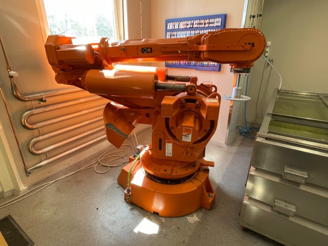 1017740-9 ABB Robot IRB6400 M98