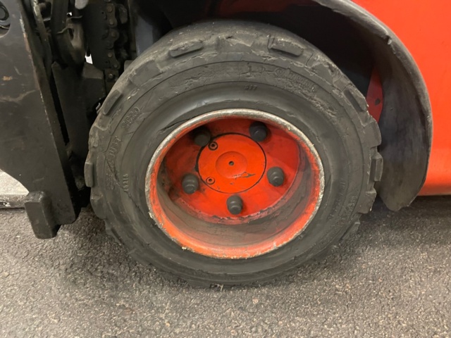 1017775-17 Counterweight tractor Linde E18 - 1999