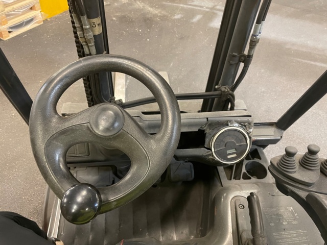 1017775-30 Counterweight tractor Linde E18 - 1999