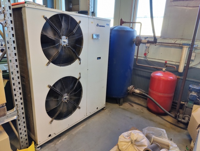 1014793-1 Cooling system Climaveneta (disassembled)