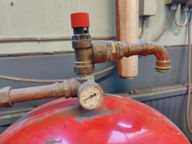 1014793-18 Cooling system Climaveneta (disassembled)