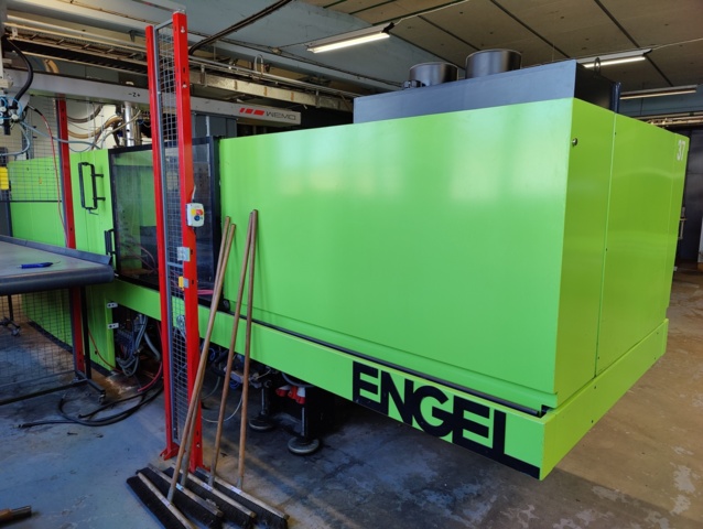1014760-5 Injection molding machine Engel ES 1350/250 HL