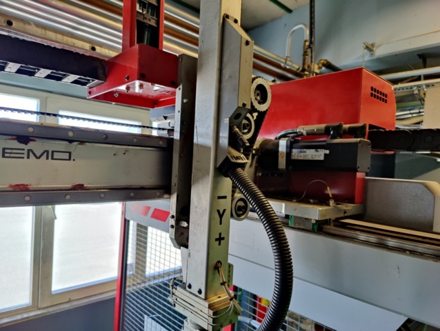 1014762-13 Robot Wemo W-PIC1