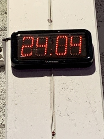 992703-3 Digital clock