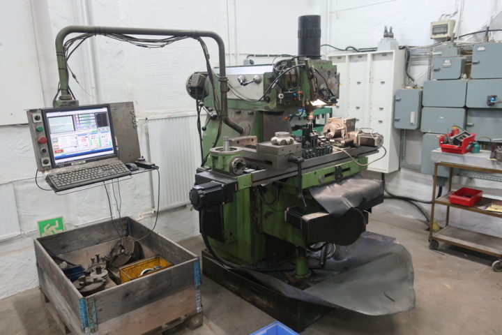 1018967-4 CNC milling machine, Fexac UMS, extra equipped and with accessories