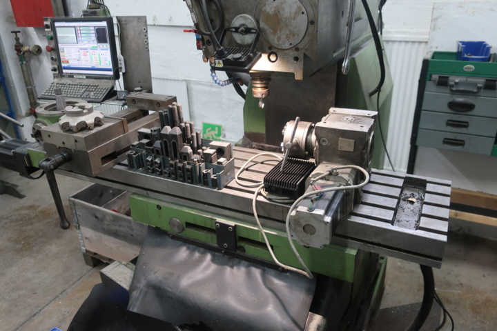 1018967-15 CNC milling machine, Fexac UMS, extra equipped and with accessories