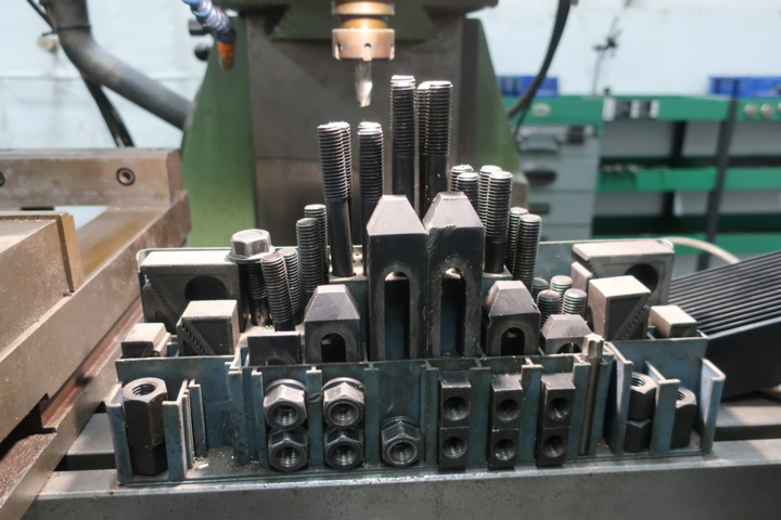 1018967-34 CNC milling machine, Fexac UMS, extra equipped and with accessories