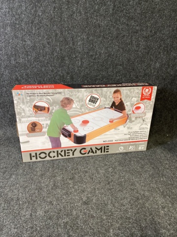 1018202-2 Wooden ice hockey game