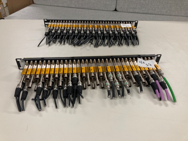 1019437-2 ADC Patch Panel x 2 - Ei pohjahintaa