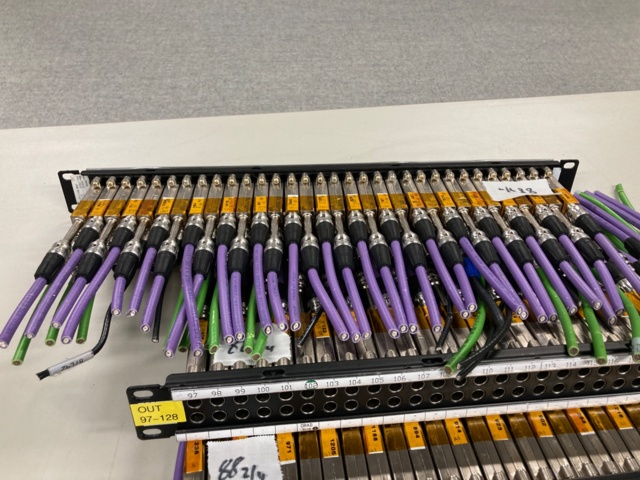 1019482-3 ADC Patch Panel x 4 - Ei pohjahintaa