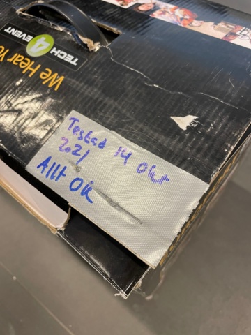 1019041-13 Europort EPA40 with portable PA system and microphone