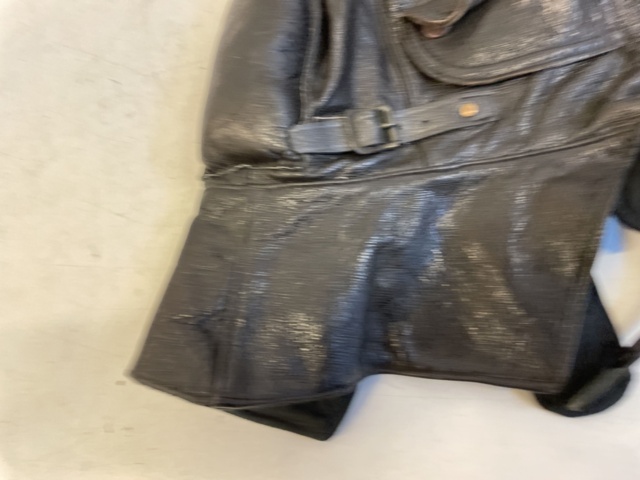 998522-30 Military stuff