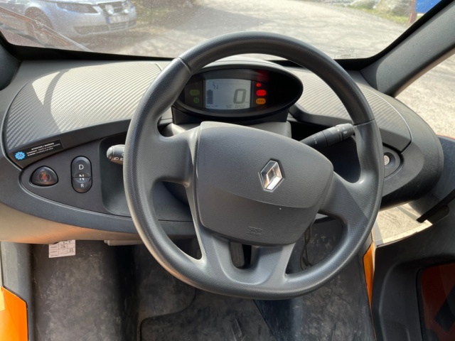 869549-30 Renault Twizy Urban 80 7 kWh - 2019