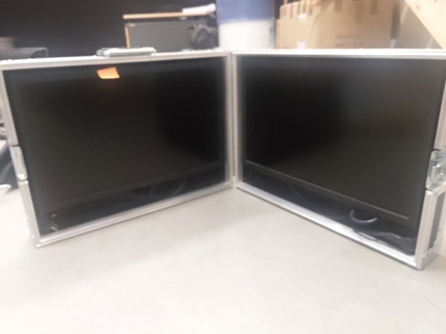 1019888-21 NewTek TriCaster Mini HD-4 Live-tuotantojen "multimediarauta"