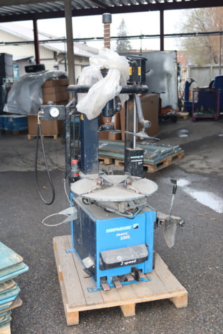 1020207-1 Tire inverting machine Hoffman Monty 3300