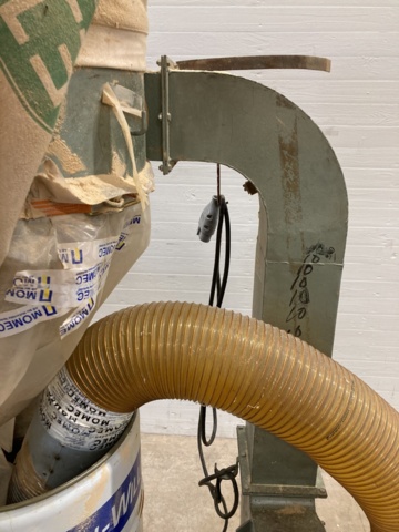 1012182-5 Chip suction