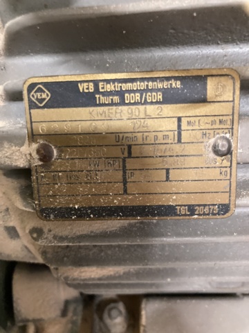 1012182-10 Chip suction