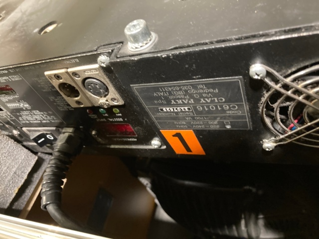 1020402-2 Clay Paky Stage Zoom 1200 Moving Head x 2