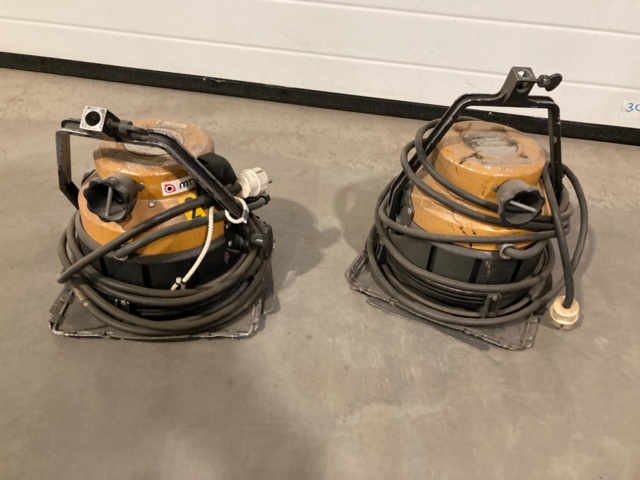 1020517-1 QuartzColor Ianebeam 2kW valaisin - Ei pohjahintaa