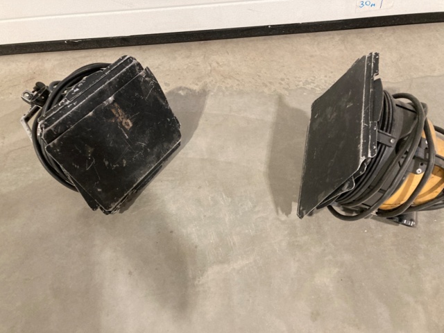 1020517-4 QuartzColor Ianebeam 2kW valaisin - Ei pohjahintaa