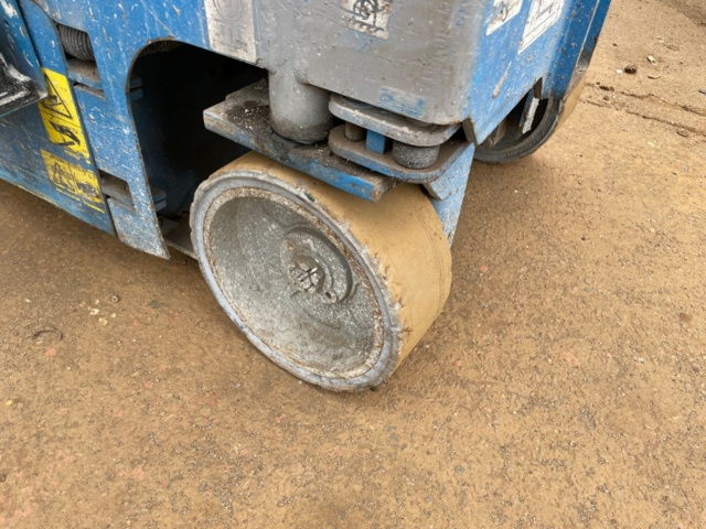 1020718-10 Genie GS-1530 Scissor lift