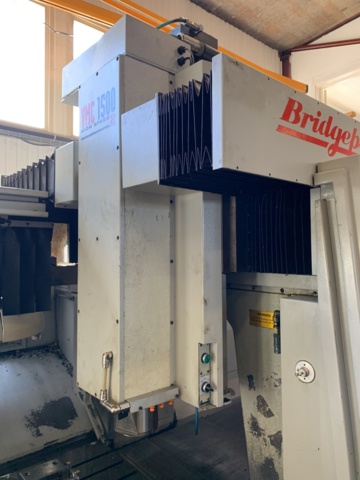 992780-7 Multi-operation machine Bridgeport VMC 1500