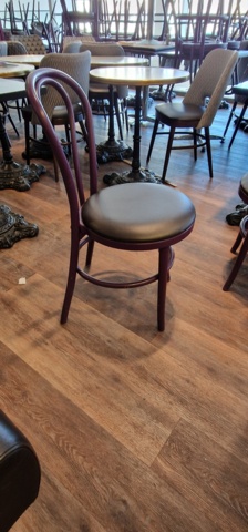 1015562-12 2 tables and 4 chairs