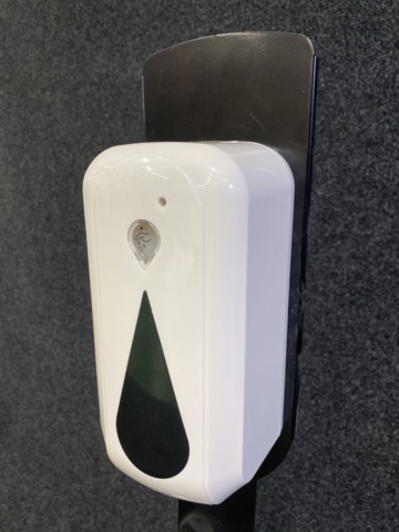 1020844-2 Touch-free soap dispenser with floor stand