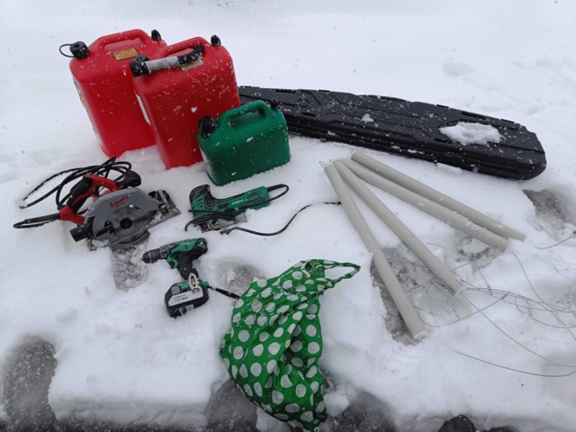 929110-1 Hand machines, Gun cases & Fuel cans