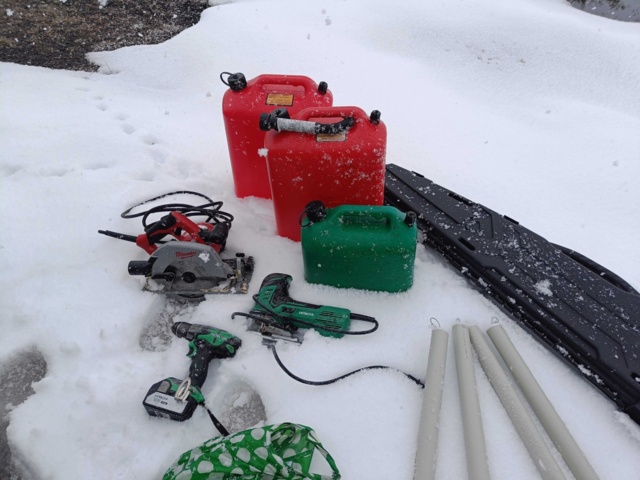 929110-10 Hand machines, Gun cases & Fuel cans