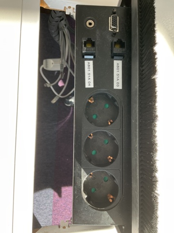 1001886-8 Conference furniture