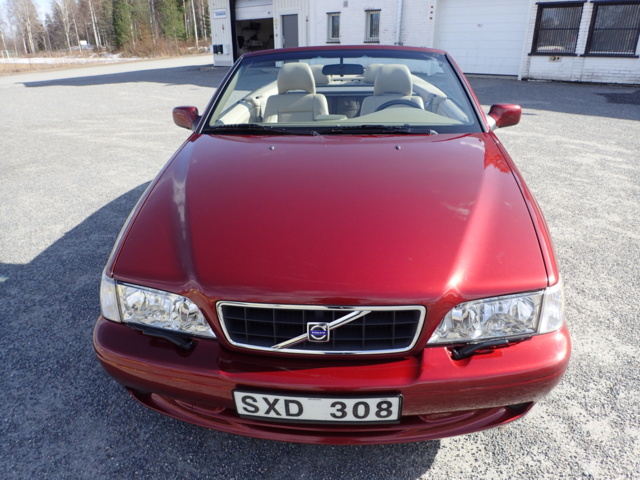 998510-2 Volvo C70 Cabriolet 2.4 T - 2001